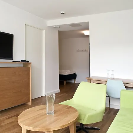 Hotel Thon Sandven 3*