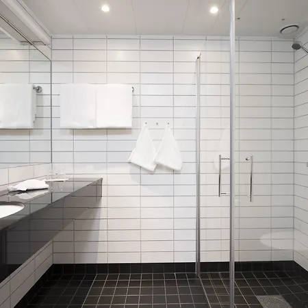 Hotel Thon Sandven 3*