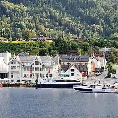 Thon Sandven Szálloda Norheimsund