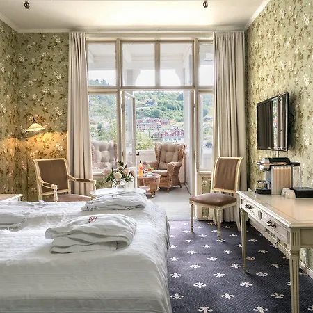 Hotel Thon Sandven 3*