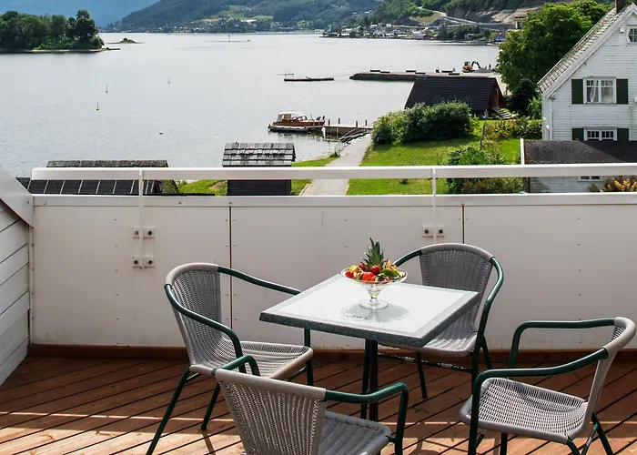 Hotell Thon Sandven 4*