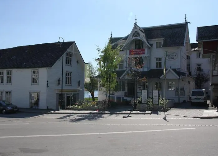 Hotell Thon Sandven 4*