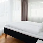손 샌드벤 4*