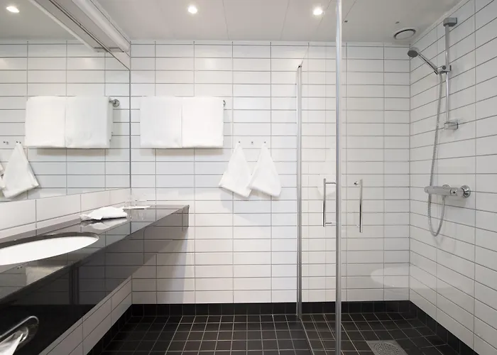 Hotel Thon Sandven 4*